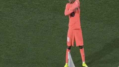 葡萄牙足球与沙特联赛：C罗期待葡超飞跃发展